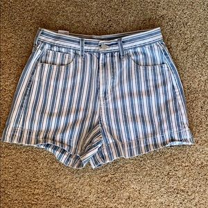 Size 4 American Eagle Shorts